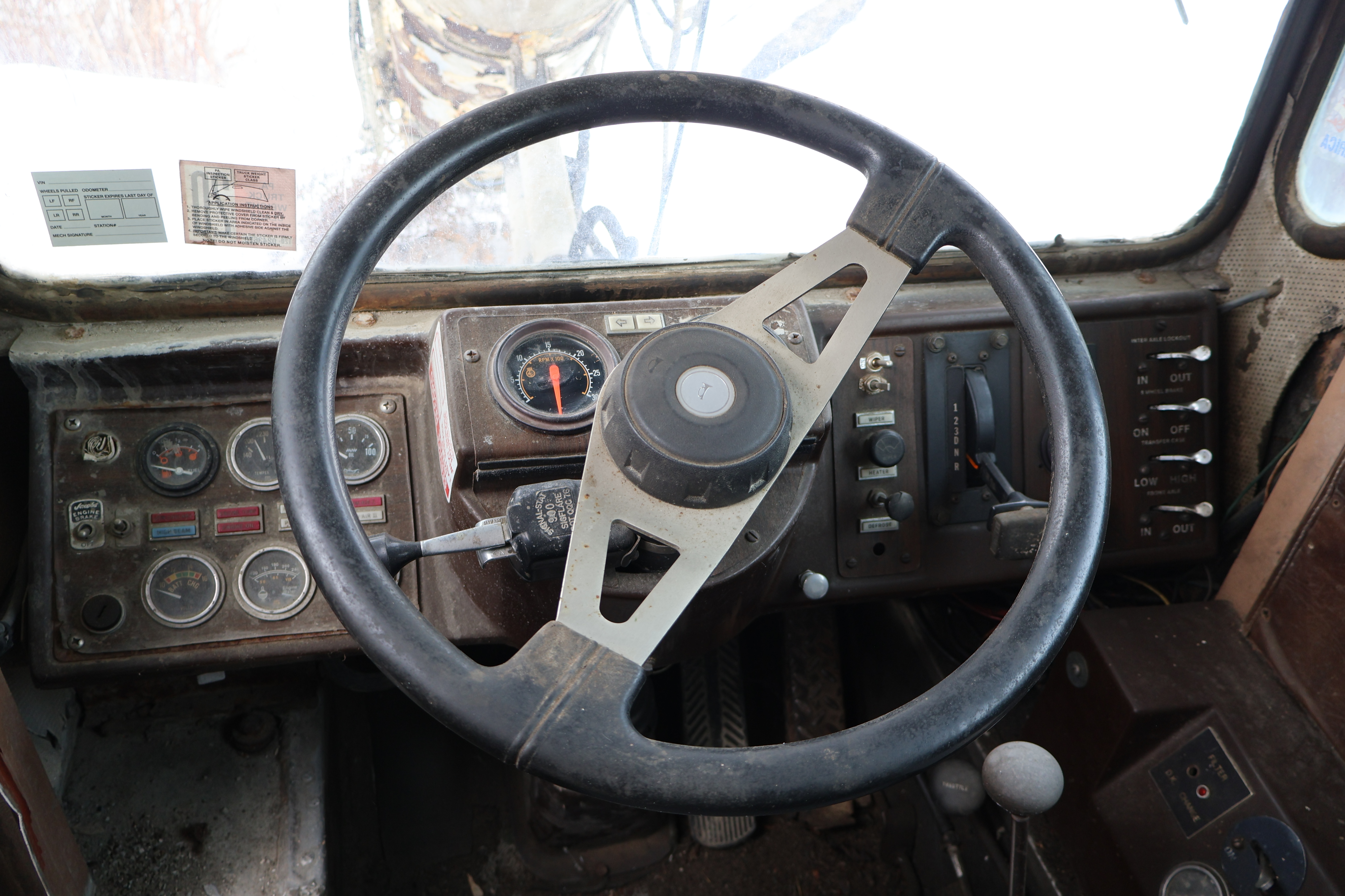 1987 ADVANCE Cement Truck - view 13 of 20