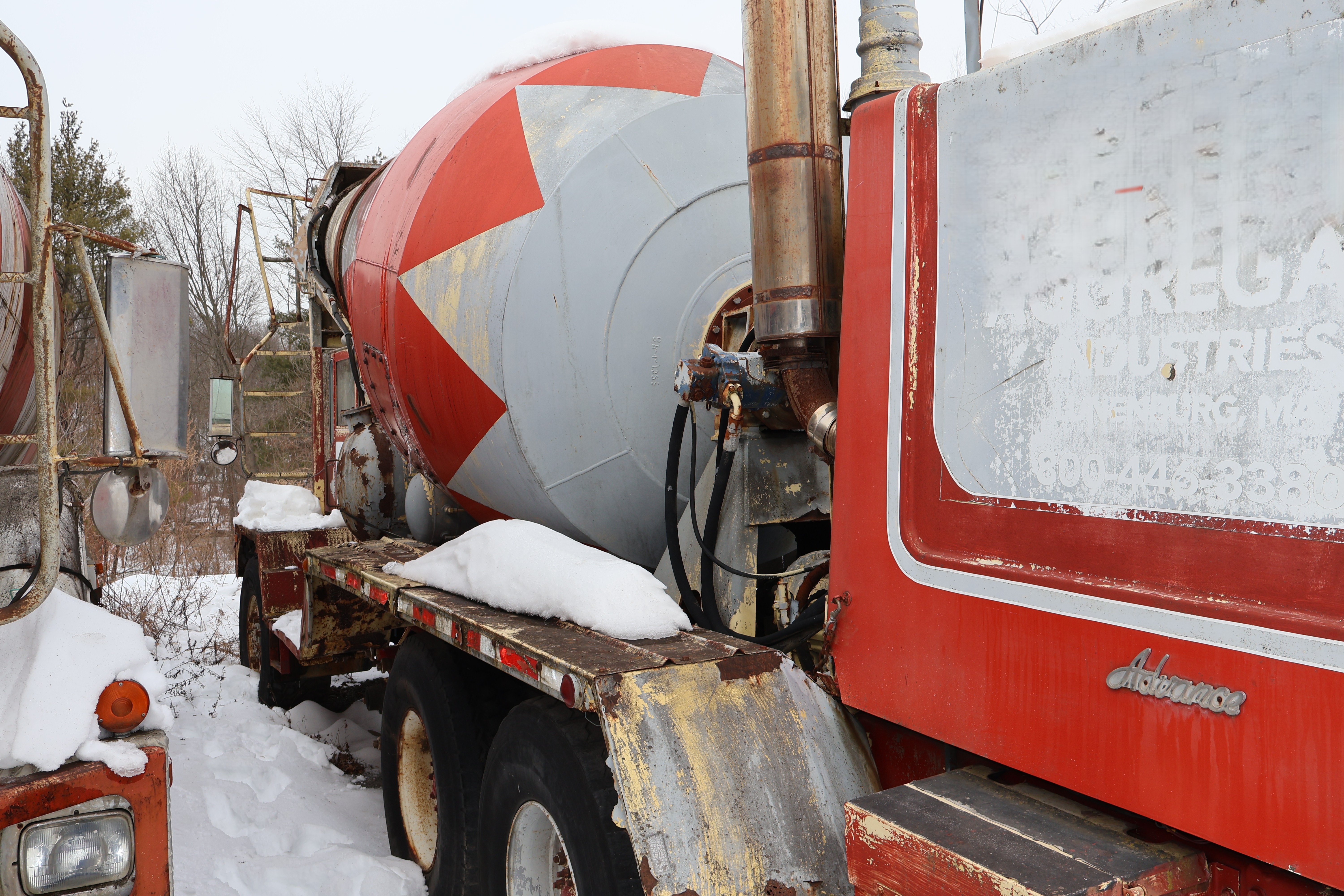1987 ADVANCE Cement Truck - view 16 of 20