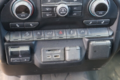 2020 CHEVROLET Silverado - Image 19