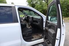 2020 CHEVROLET Silverado - Image 24