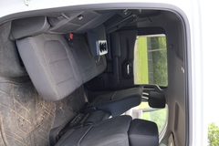 2020 CHEVROLET Silverado - Image 27