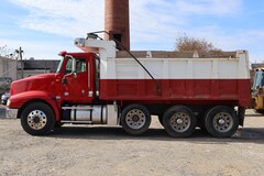 2015 INTERNATIONAL 5900I SBA - Image 11