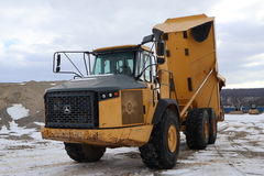 2014 DEERE 460E - Image 3