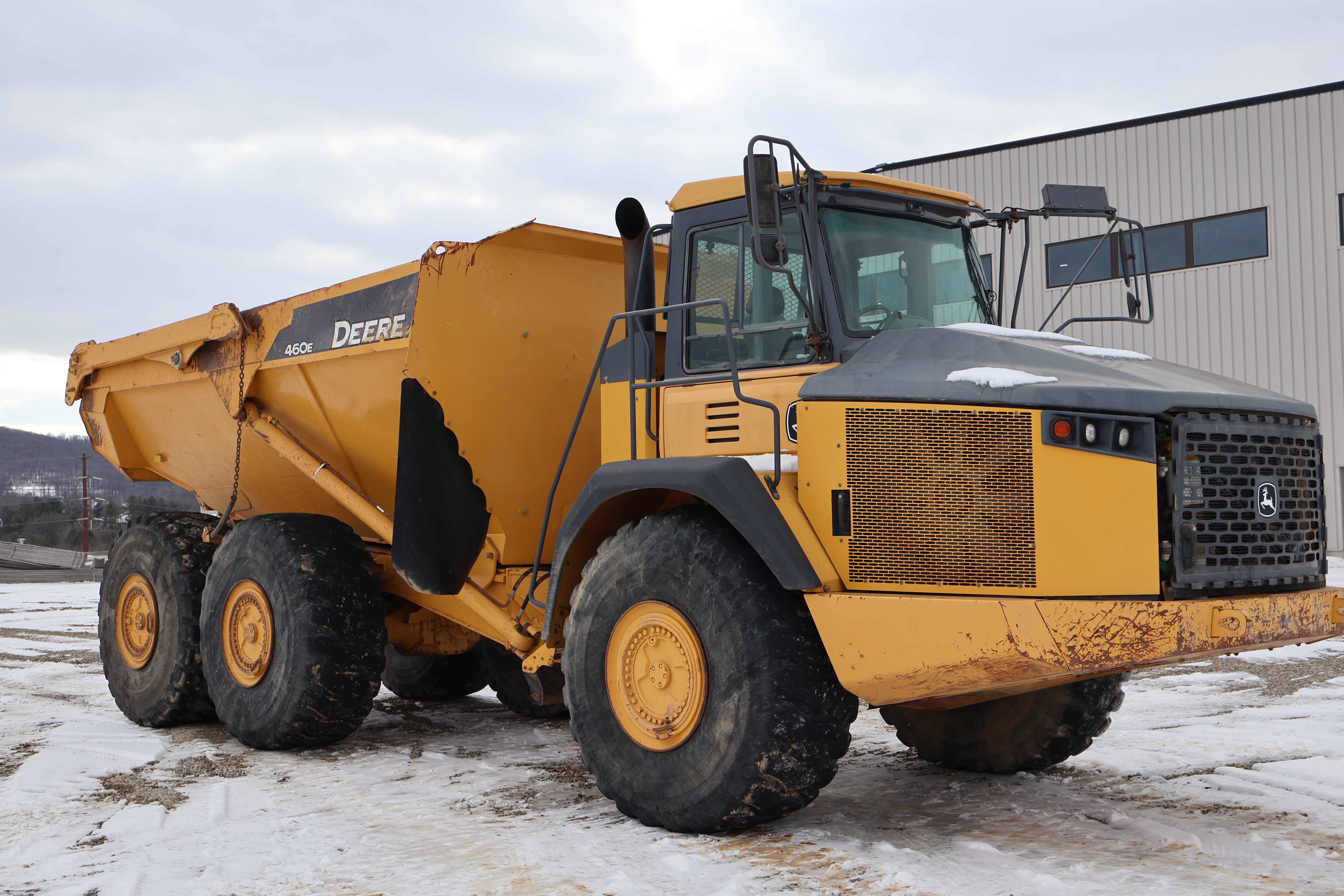 2014 DEERE 460E - view 12 of 45