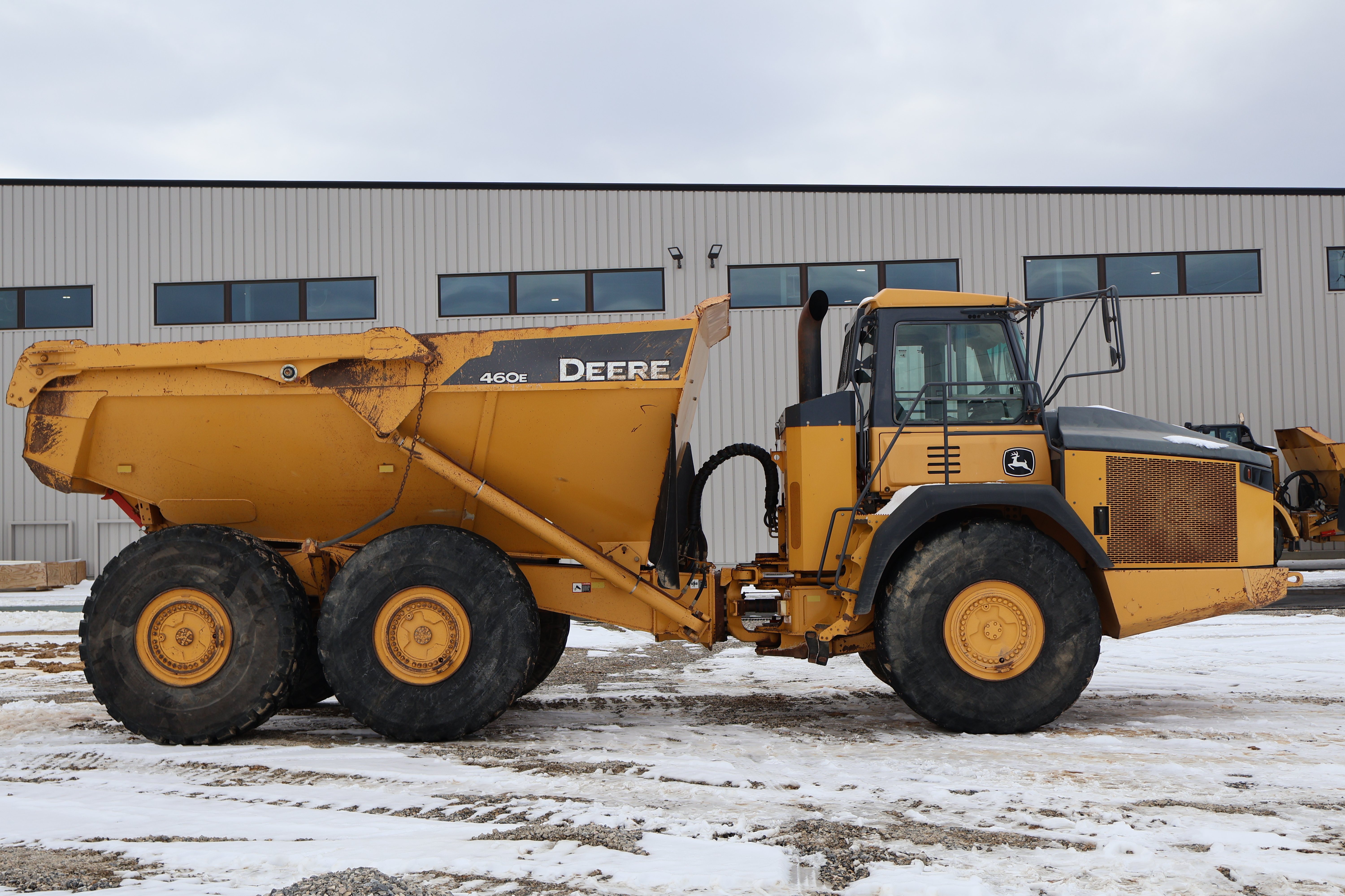 2014 DEERE 460E - view 10 of 45