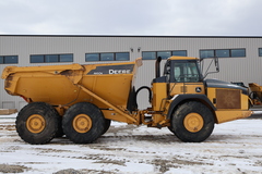 2014 DEERE 460E - Image 10