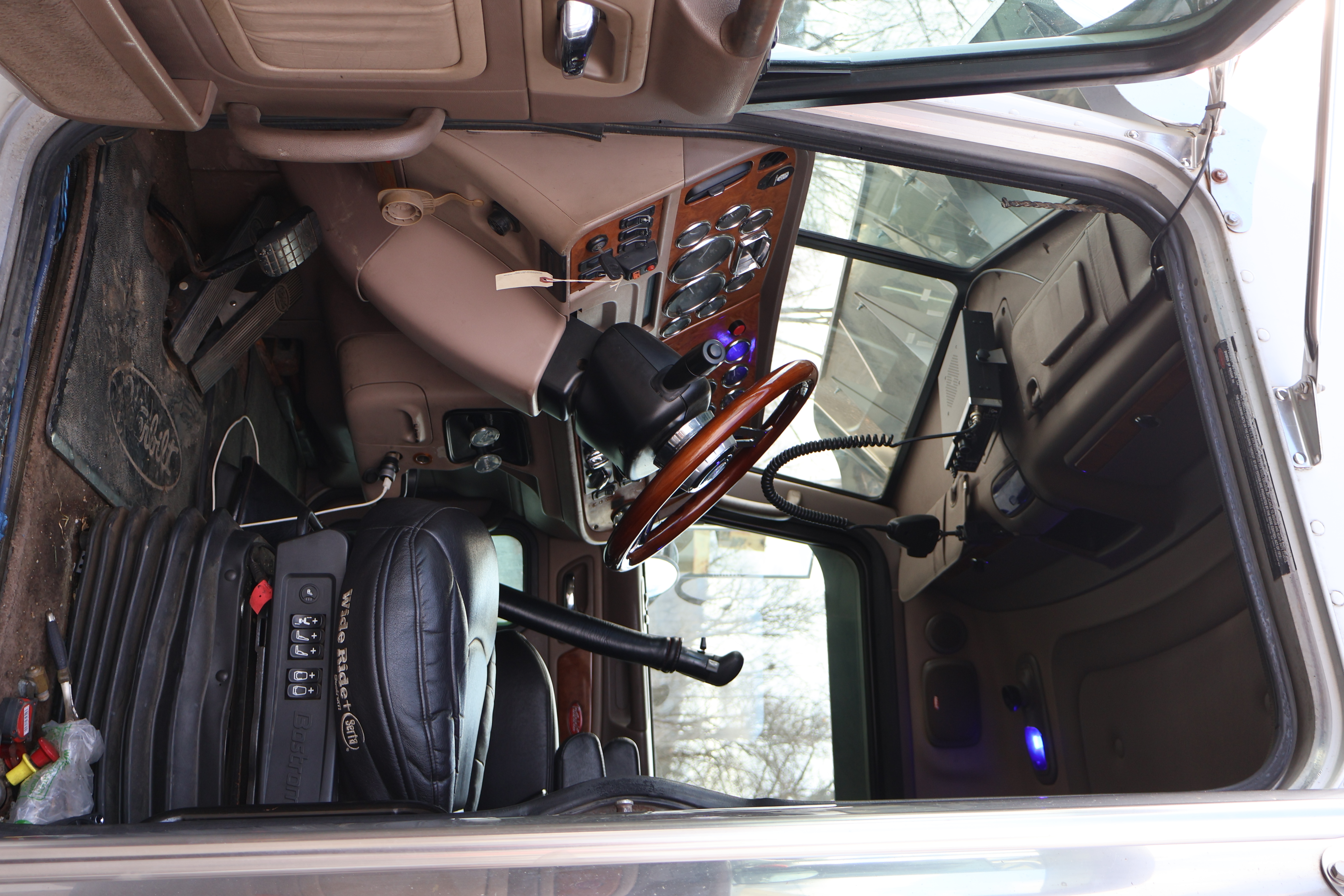 2007 PETERBILT 379 EXHD - Image 18