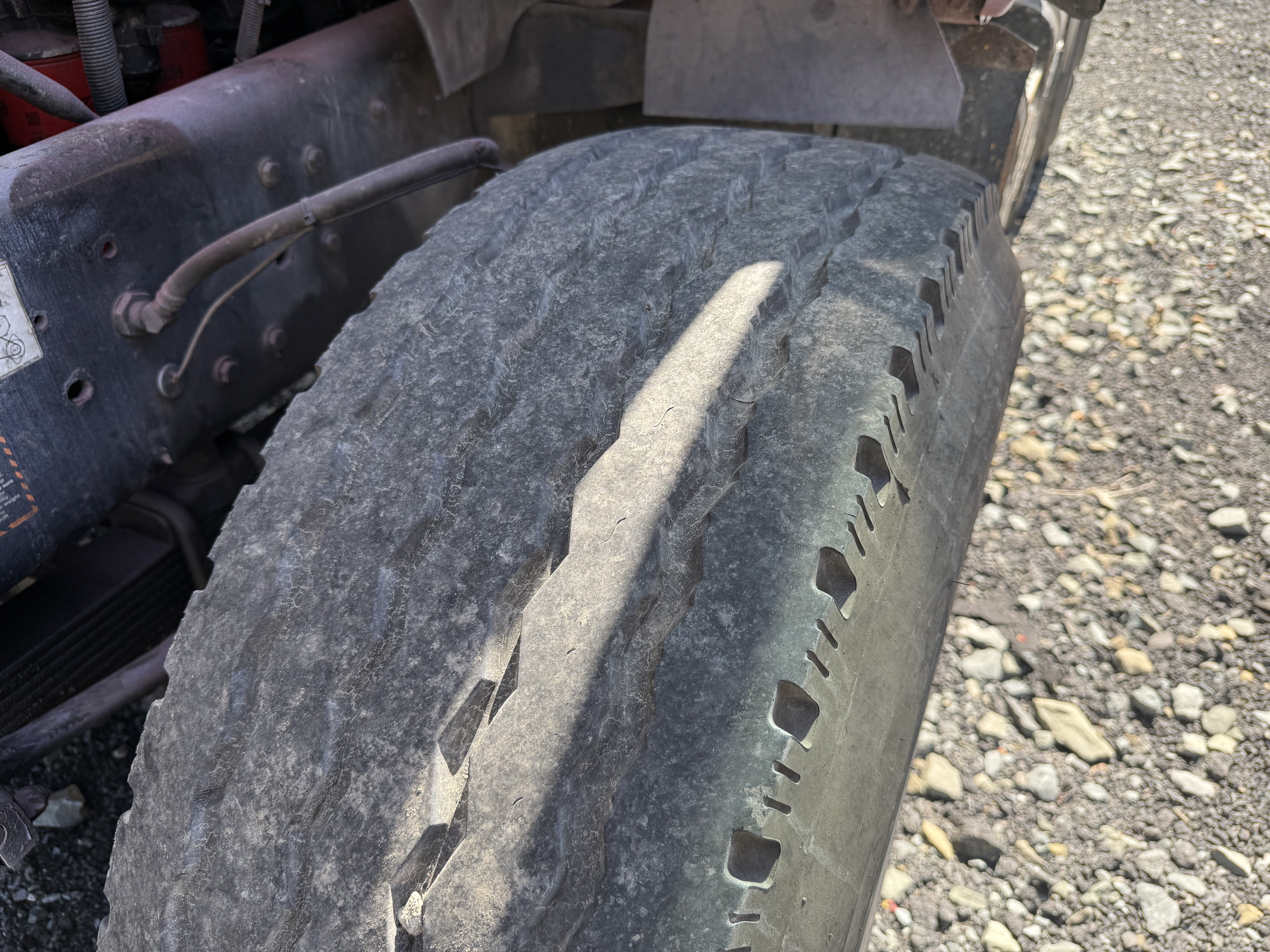 2005 MACK DM690S - Image 26