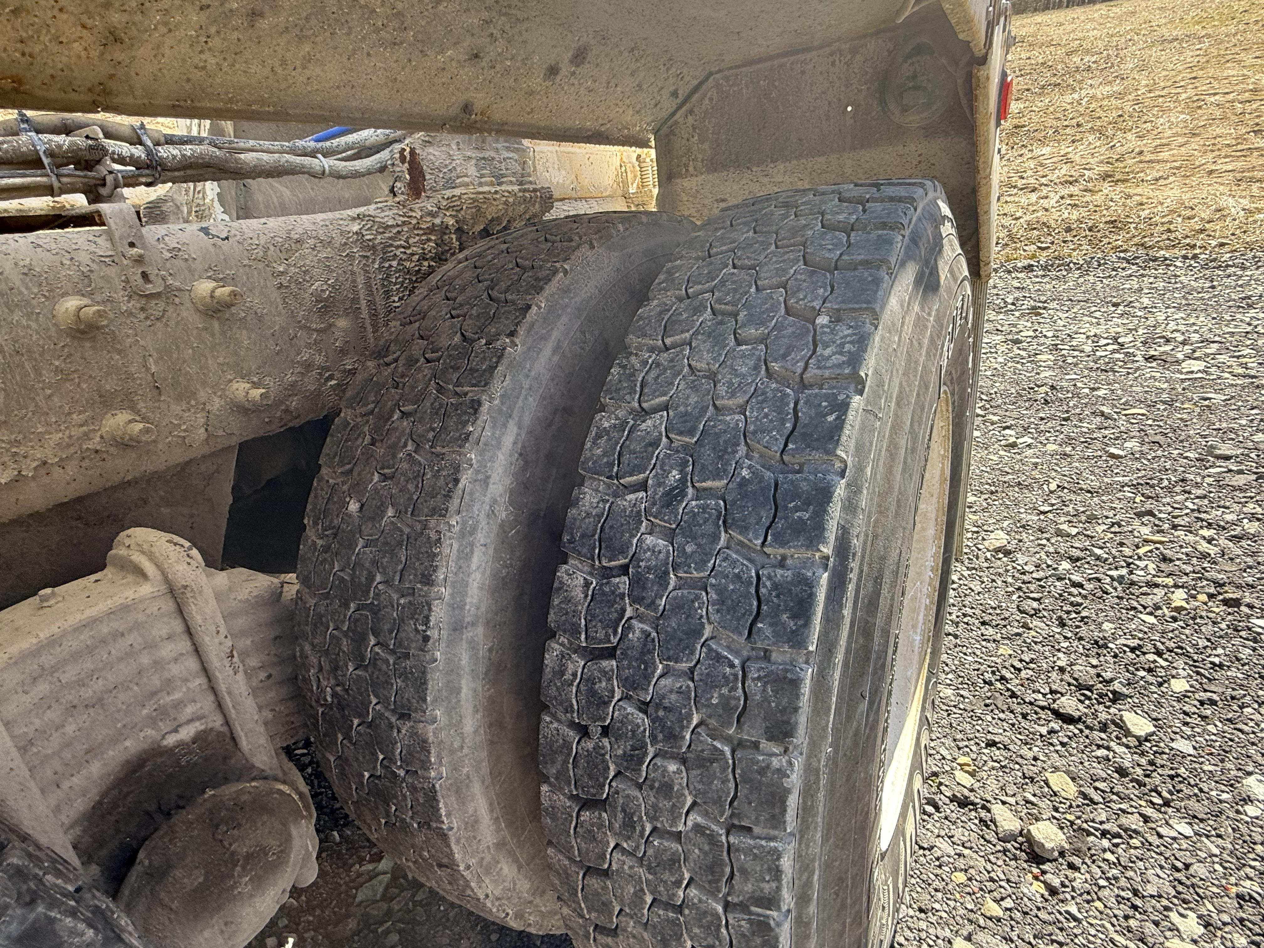 2005 MACK DM690S - Image 36