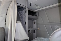 2016 PETERBILT 579 - Image 27