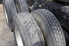 2016 PETERBILT 579 - Image 34