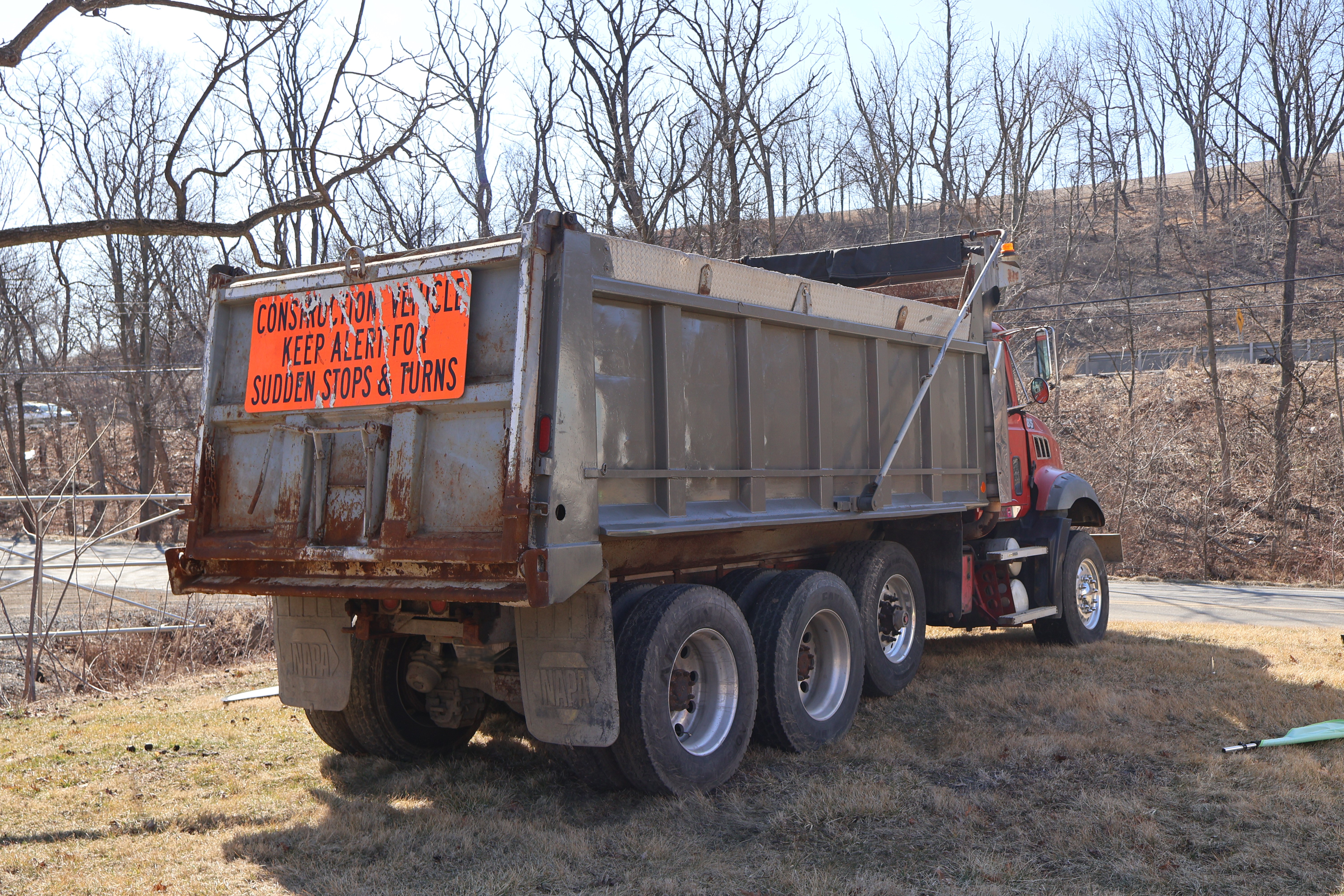 1996 MACK CH613 - Image 5