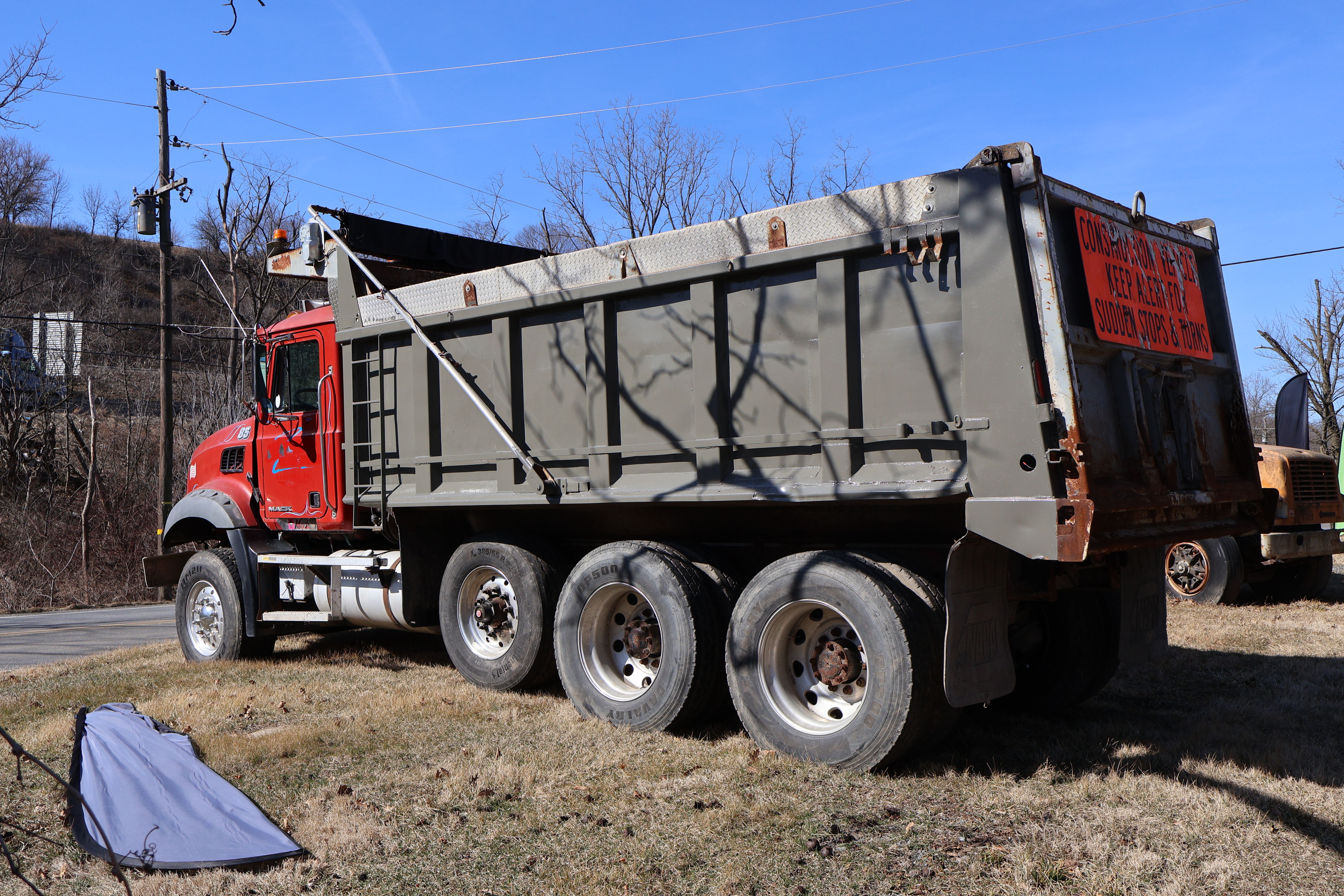 1996 MACK CH613 - view 7 of 41