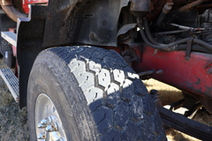 1996 MACK CH613 - Image 11