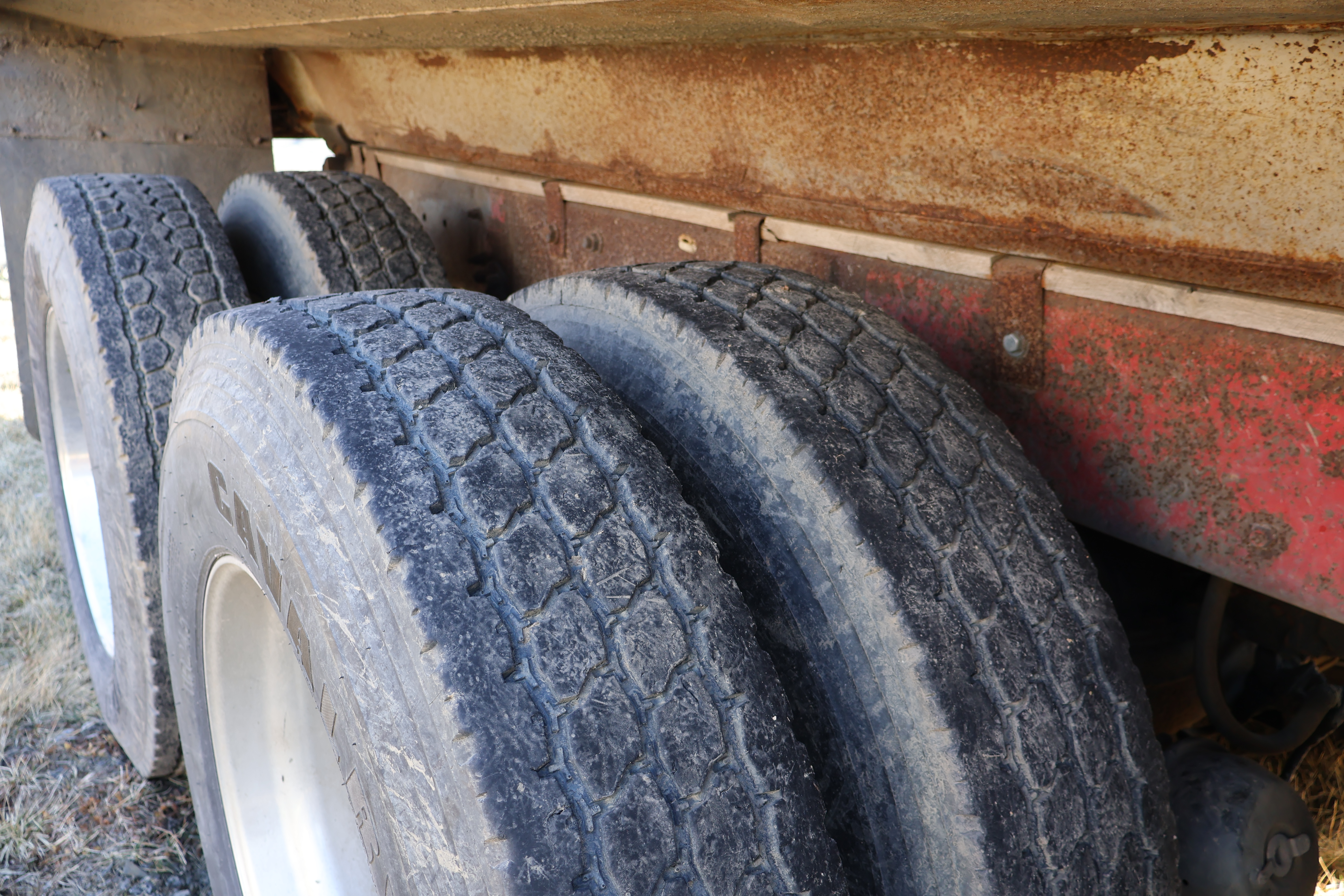 1996 MACK CH613 - Image 14