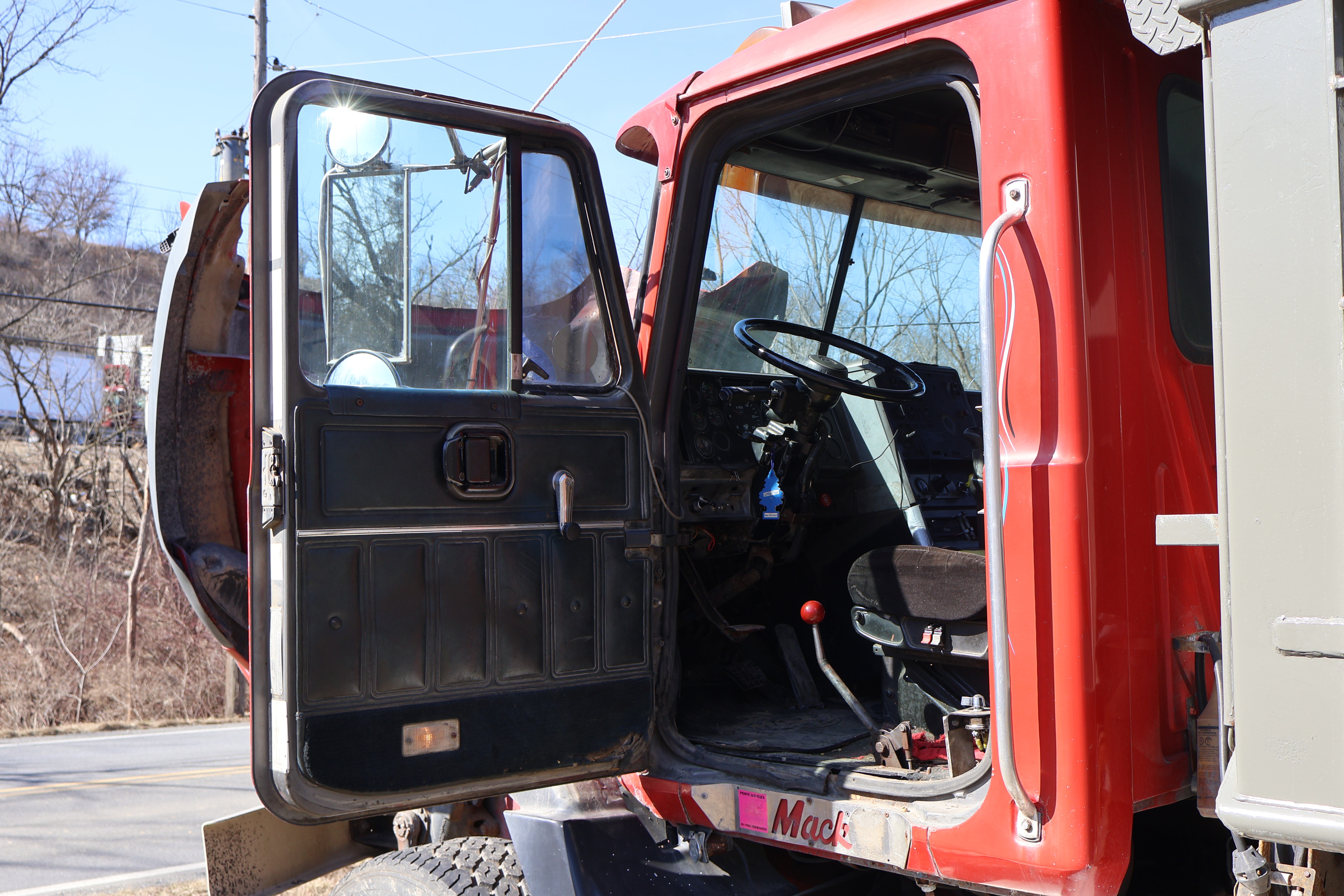 1996 MACK CH613 - Image 27