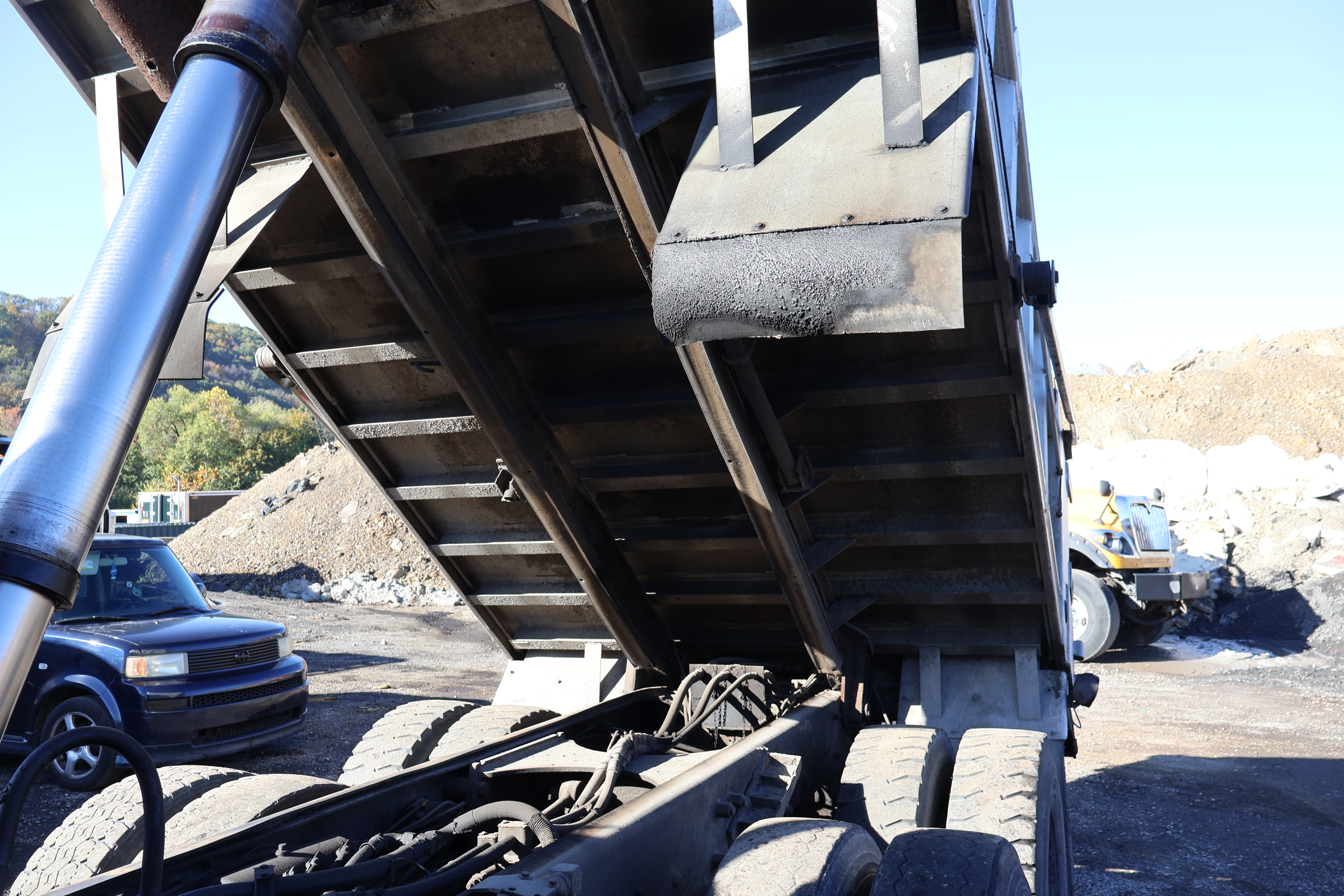 1996 MACK RD690S - Image 19