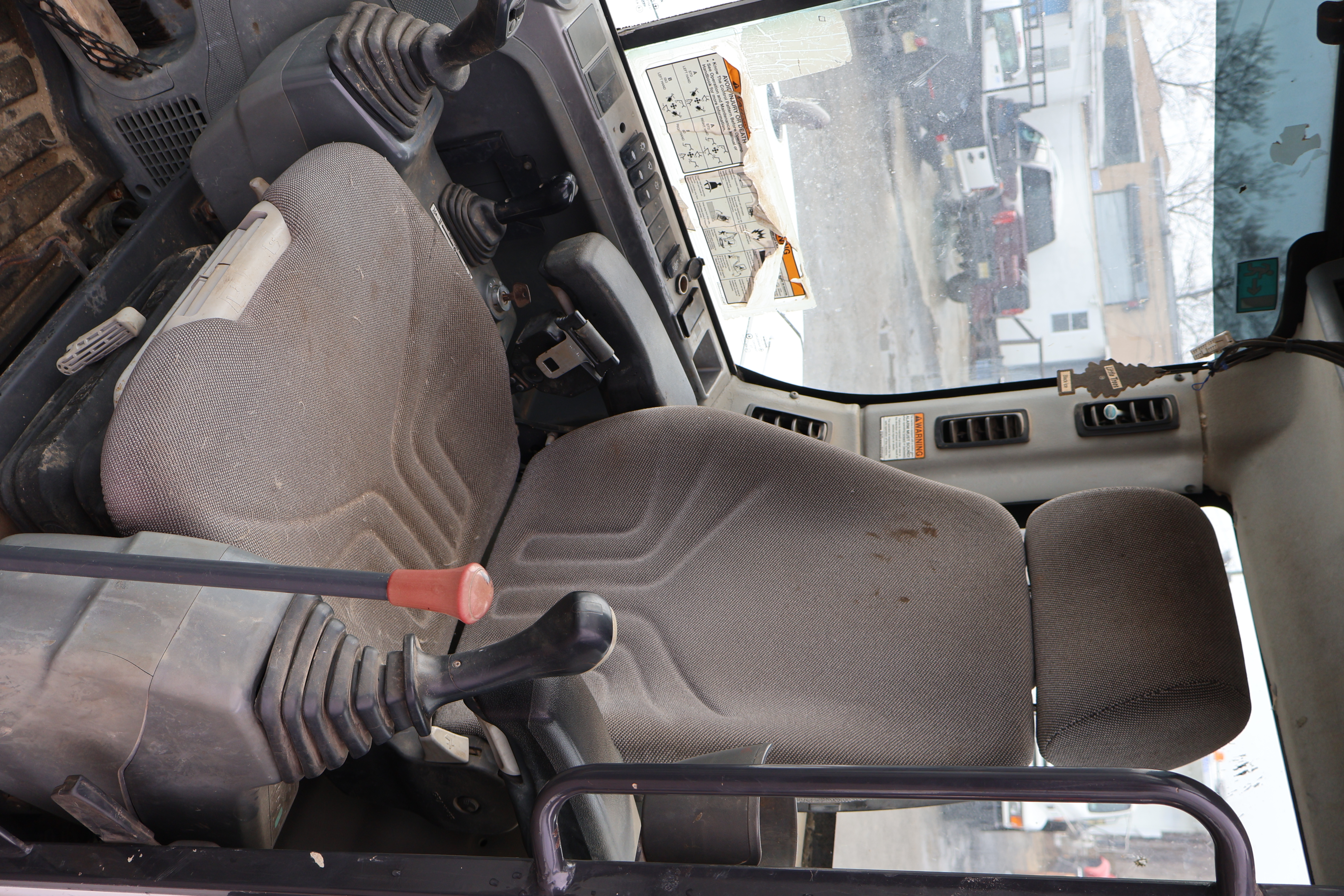 2014 BOBCAT E85 - view 9 of 30