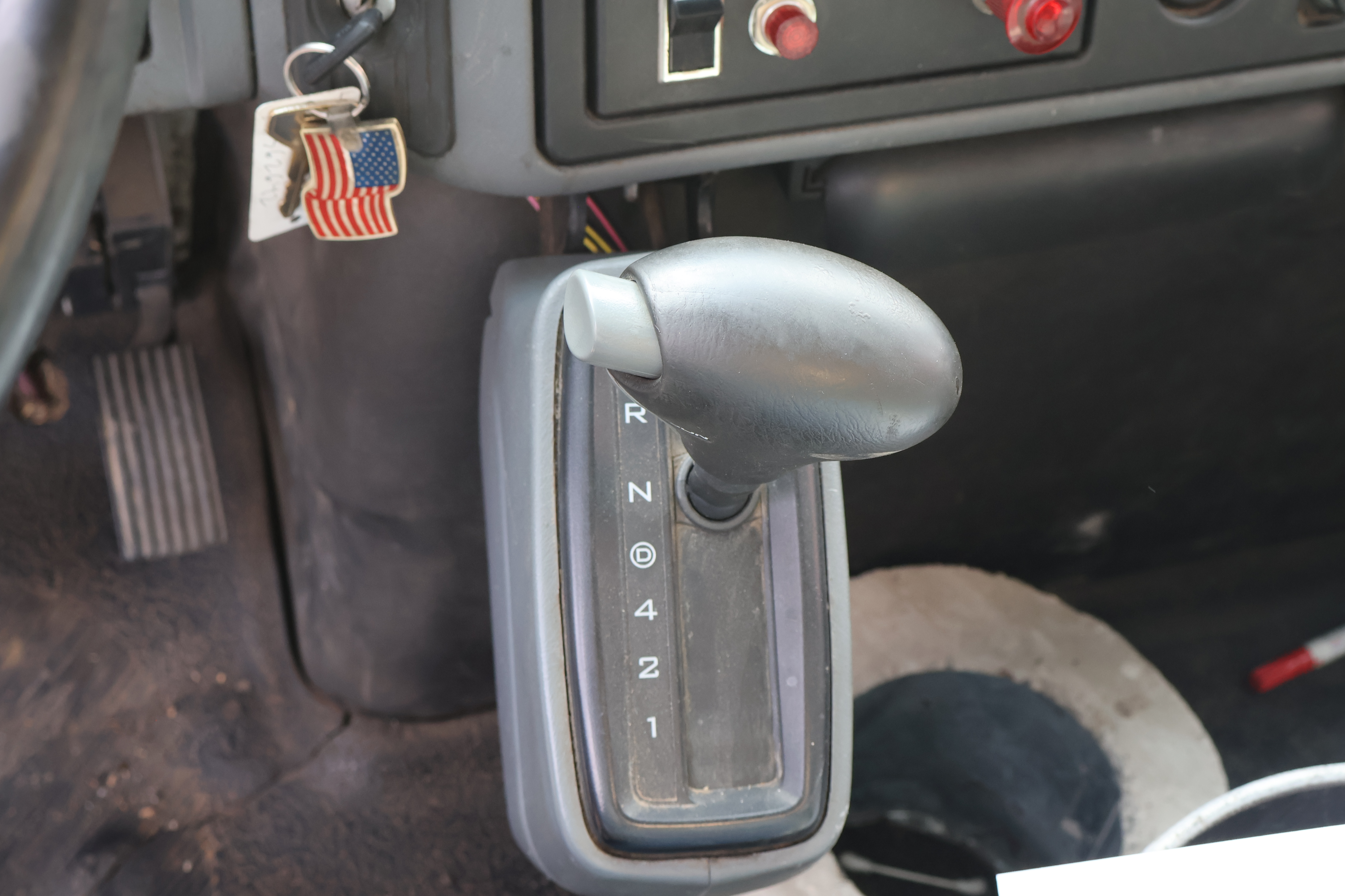 2007 INTERNATIONAL 4300 - Image 31