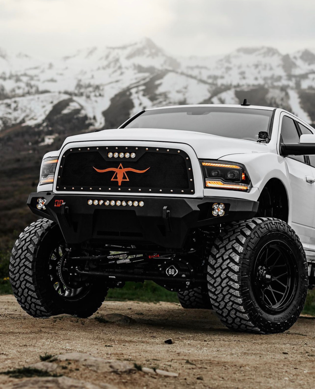 2014 RAM 3500 - view 5 of 27