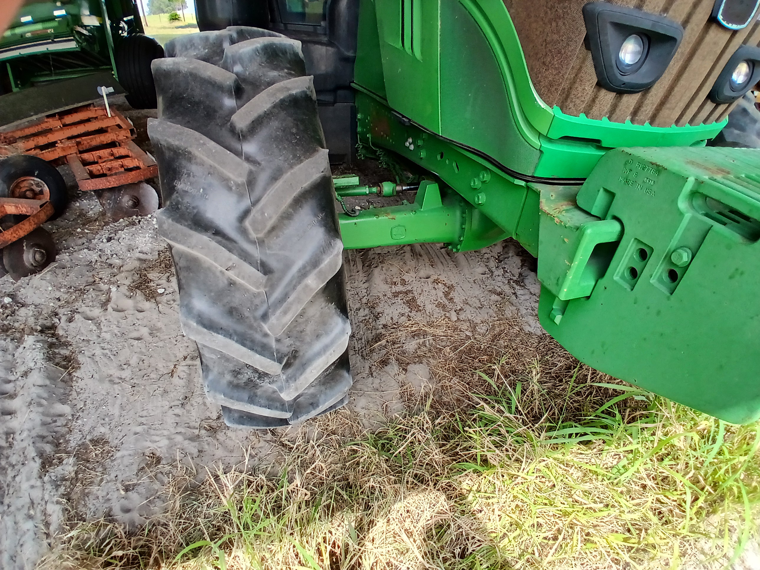 2021 JOHN DEERE 6145R - view 3 of 16