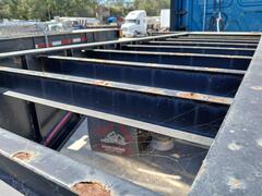 2017 KAUFMAN Tri-Axle - Image 6