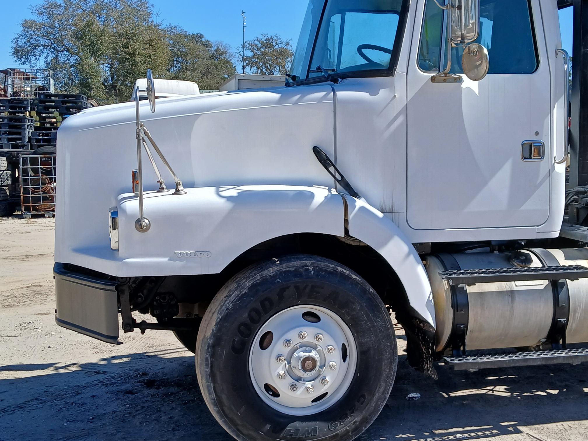 1991 VOLVO V1 - view 13 of 14