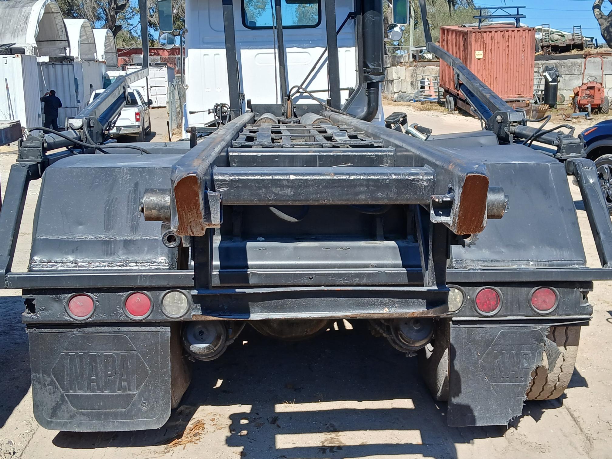 1991 VOLVO V1 - view 9 of 14