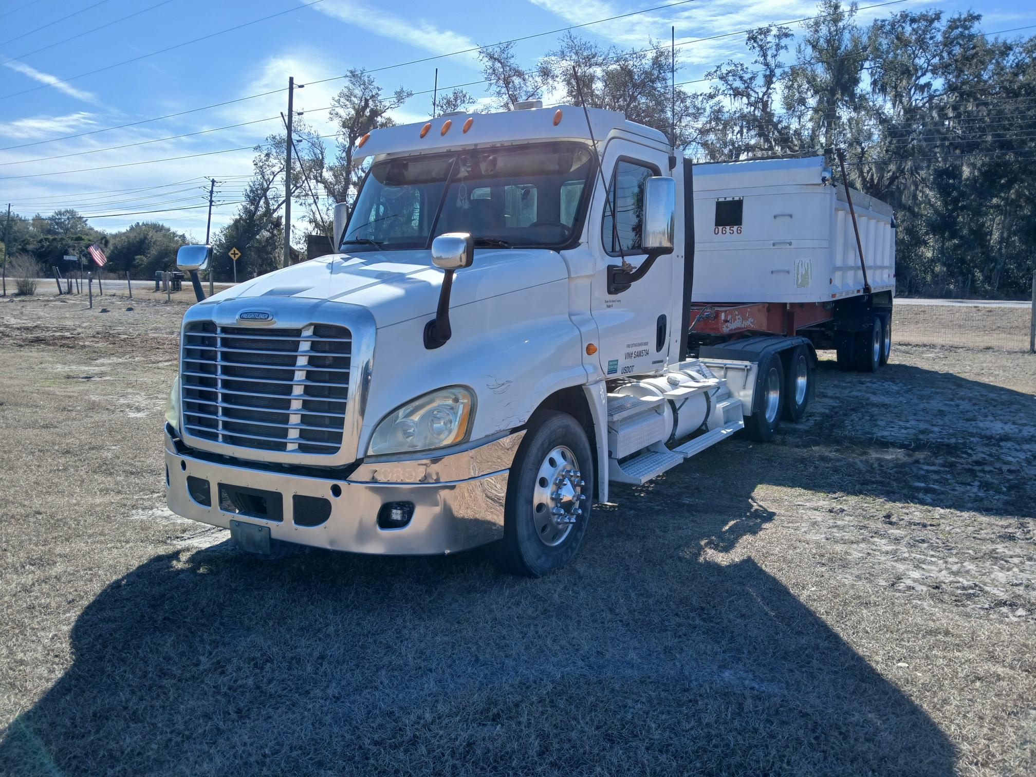  FREIGHTLINER Cascadia