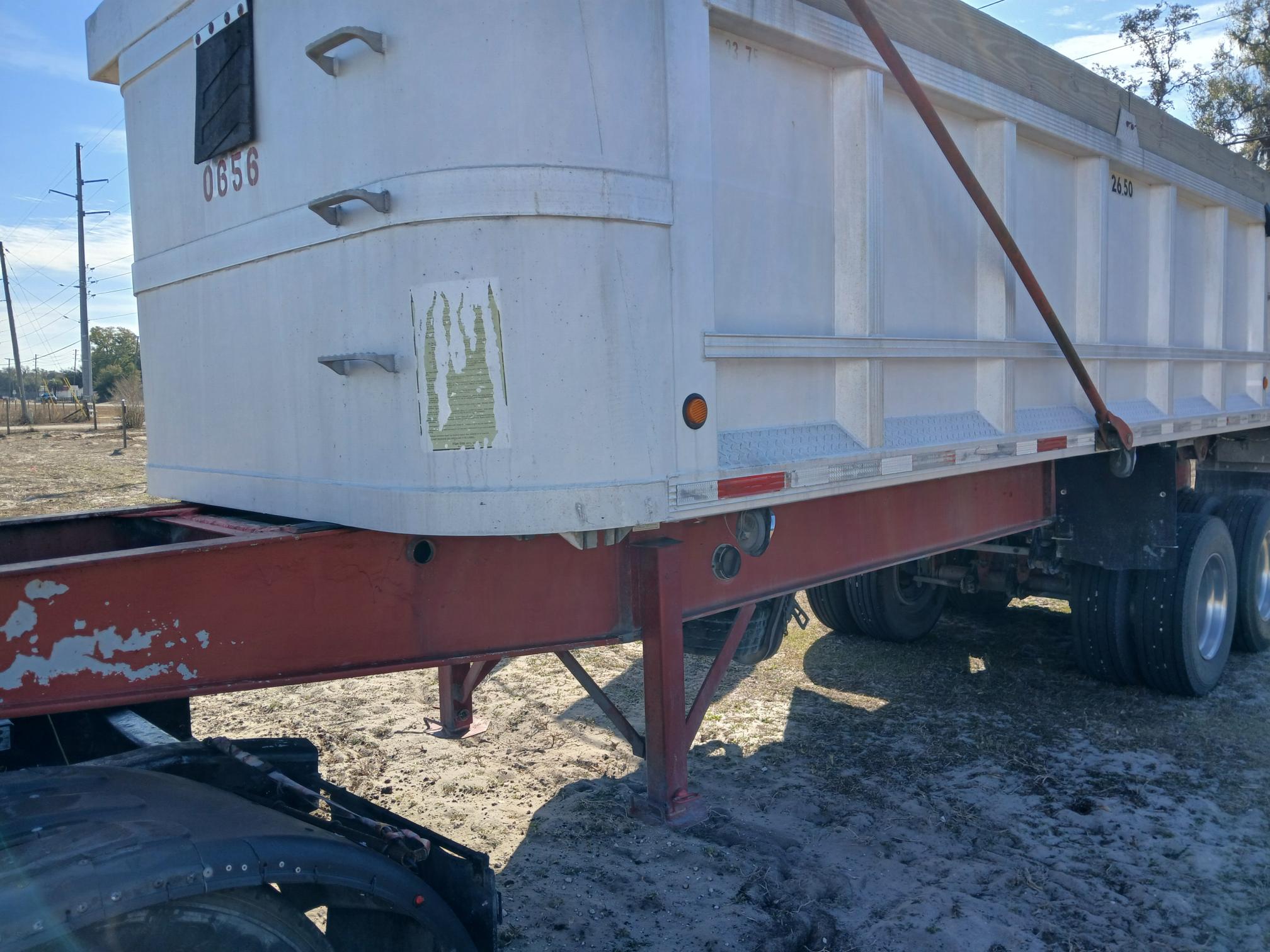 2011 FREIGHTLINER Cascadia - view 14 of 16