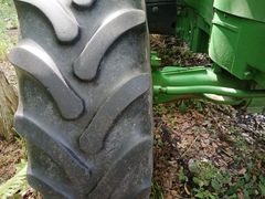 2013 JOHN DEERE 7215R - Image 10