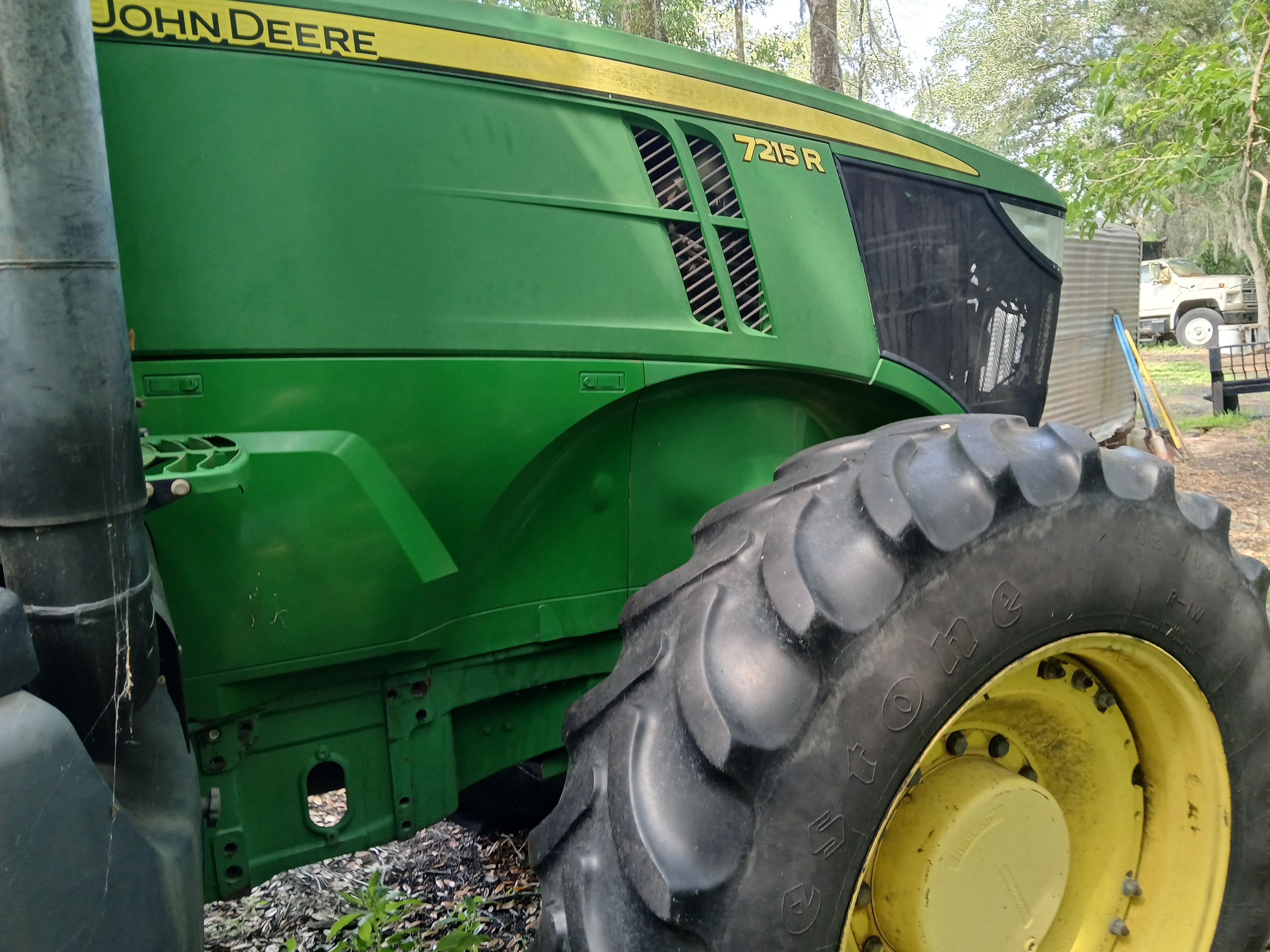 2013 JOHN DEERE 7215R - Image 9