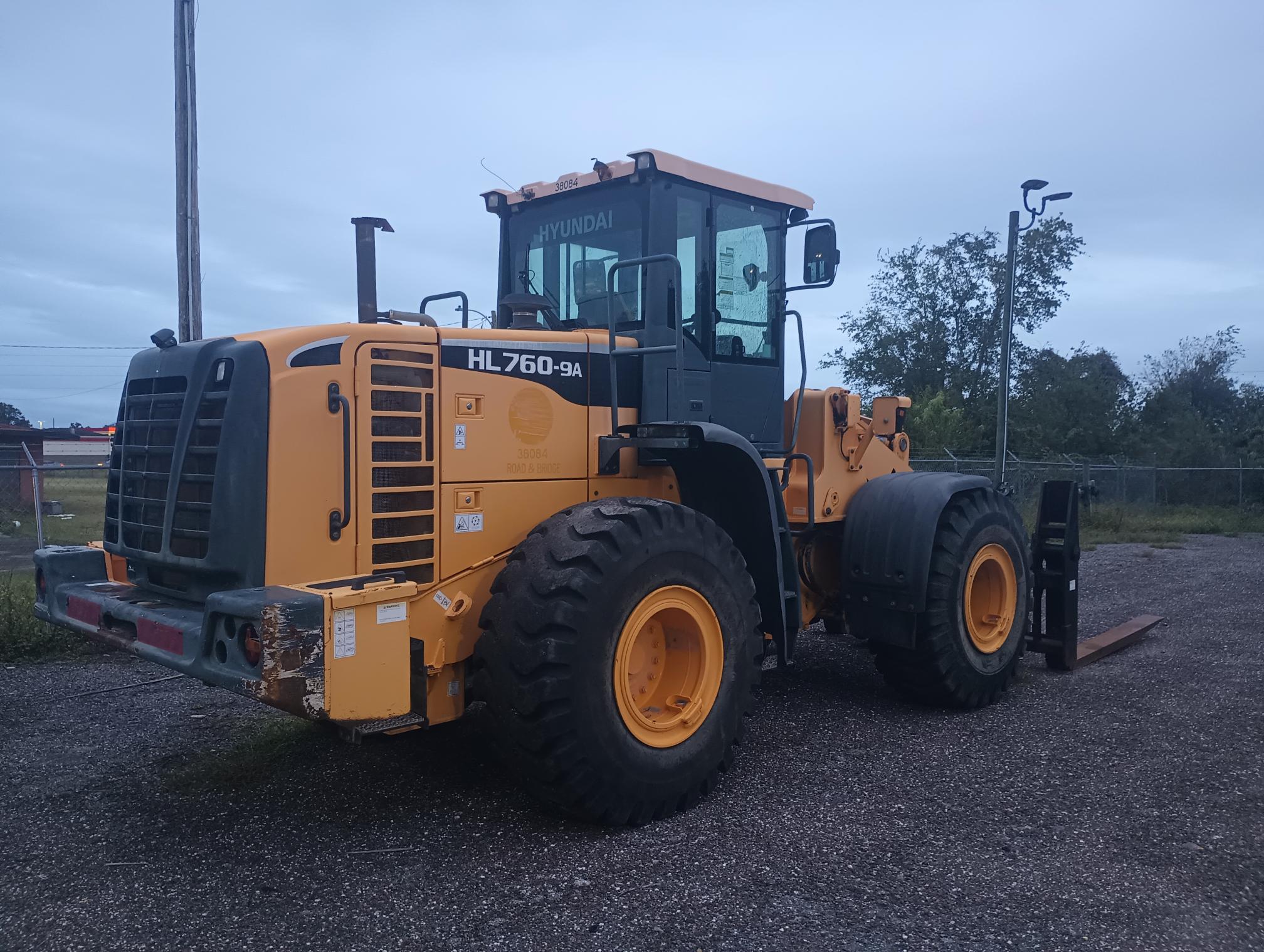 2014 HYUNDAI HL760 9A - Image 2