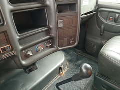 2005 GMC C6500 - Image 6