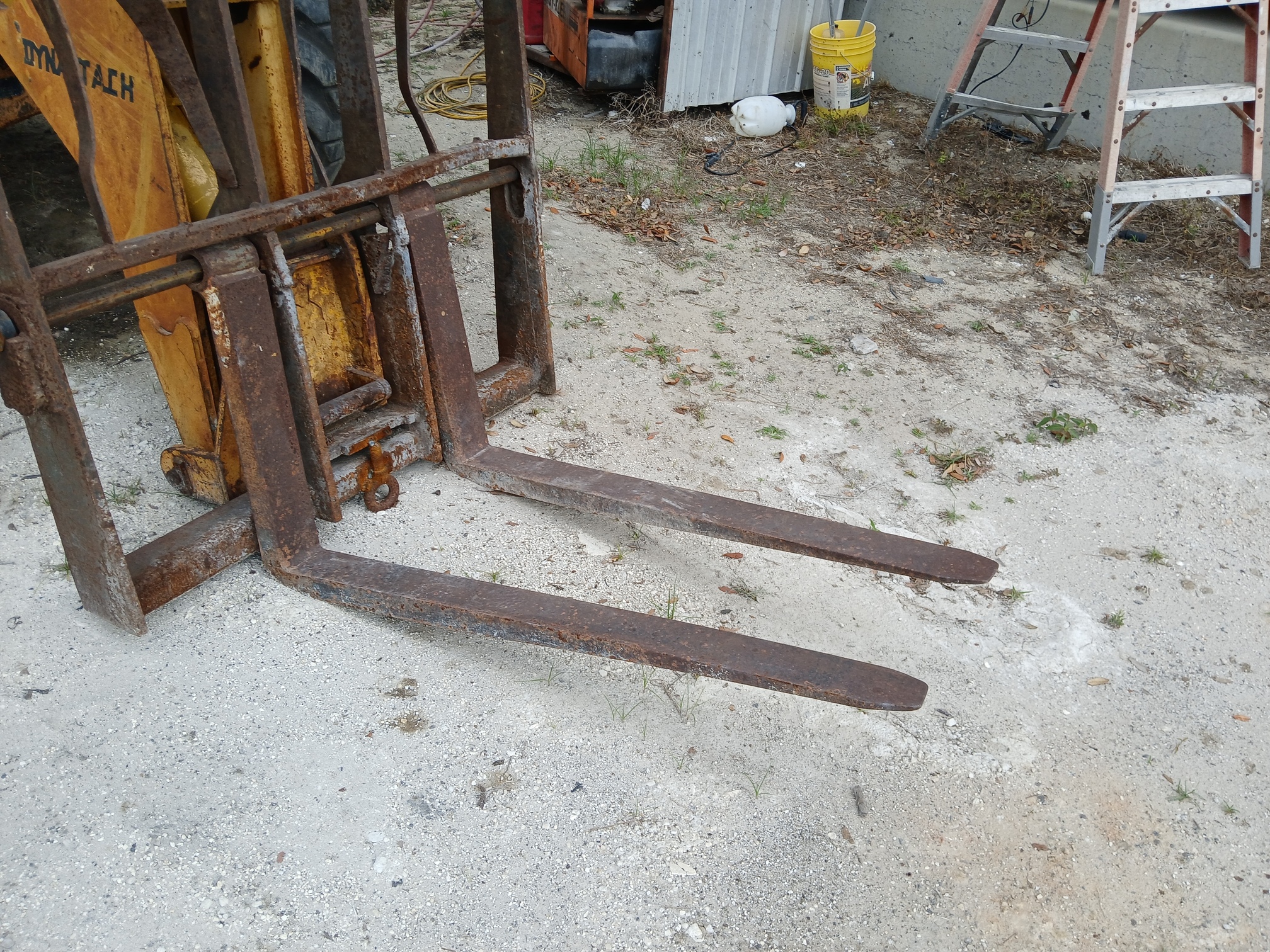 1998 GEHL 663 - Image 4