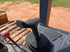 2015 DEERE 650K - Image 12