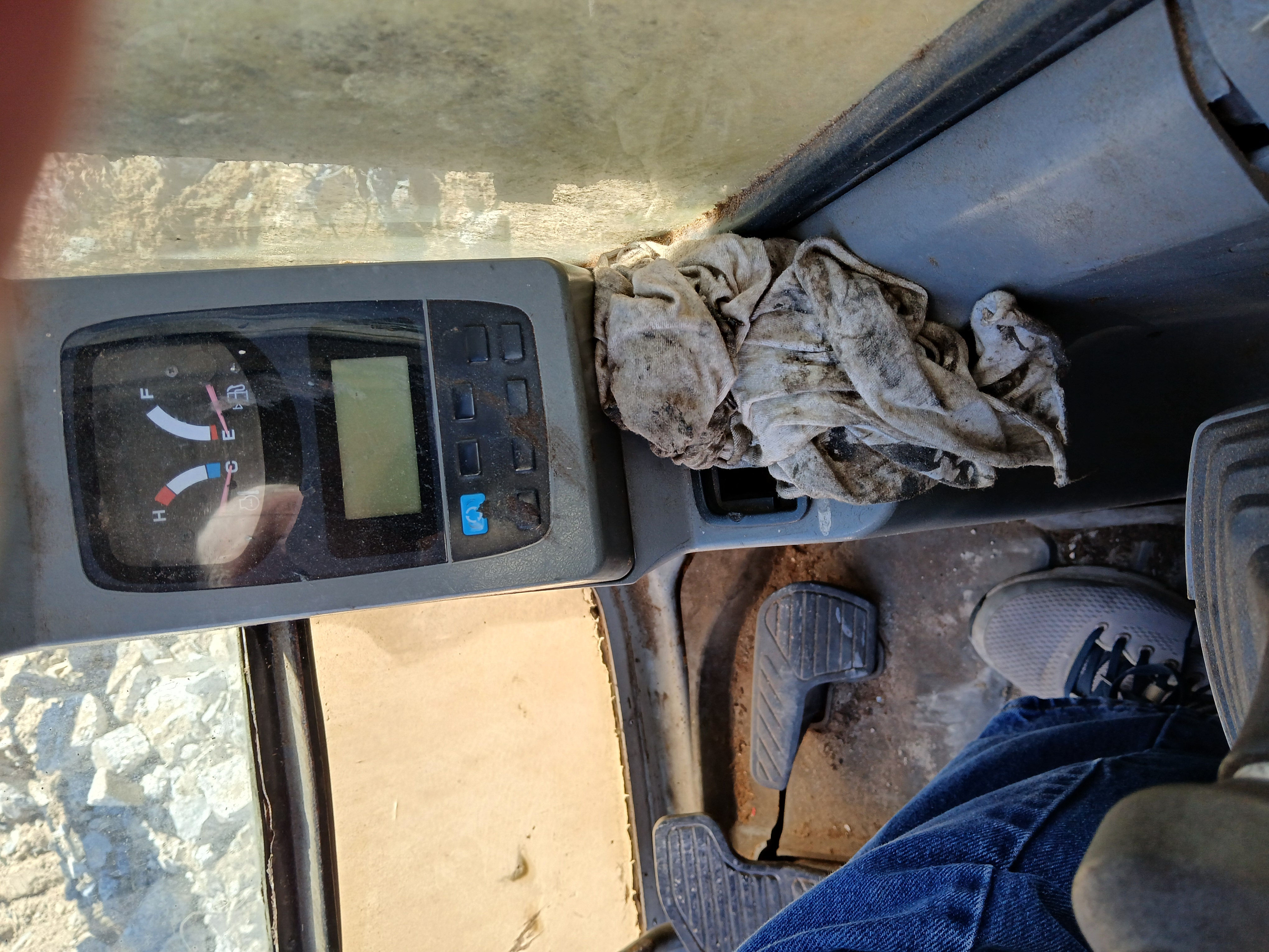 1993 KOBELCO SK210LC - Image 12