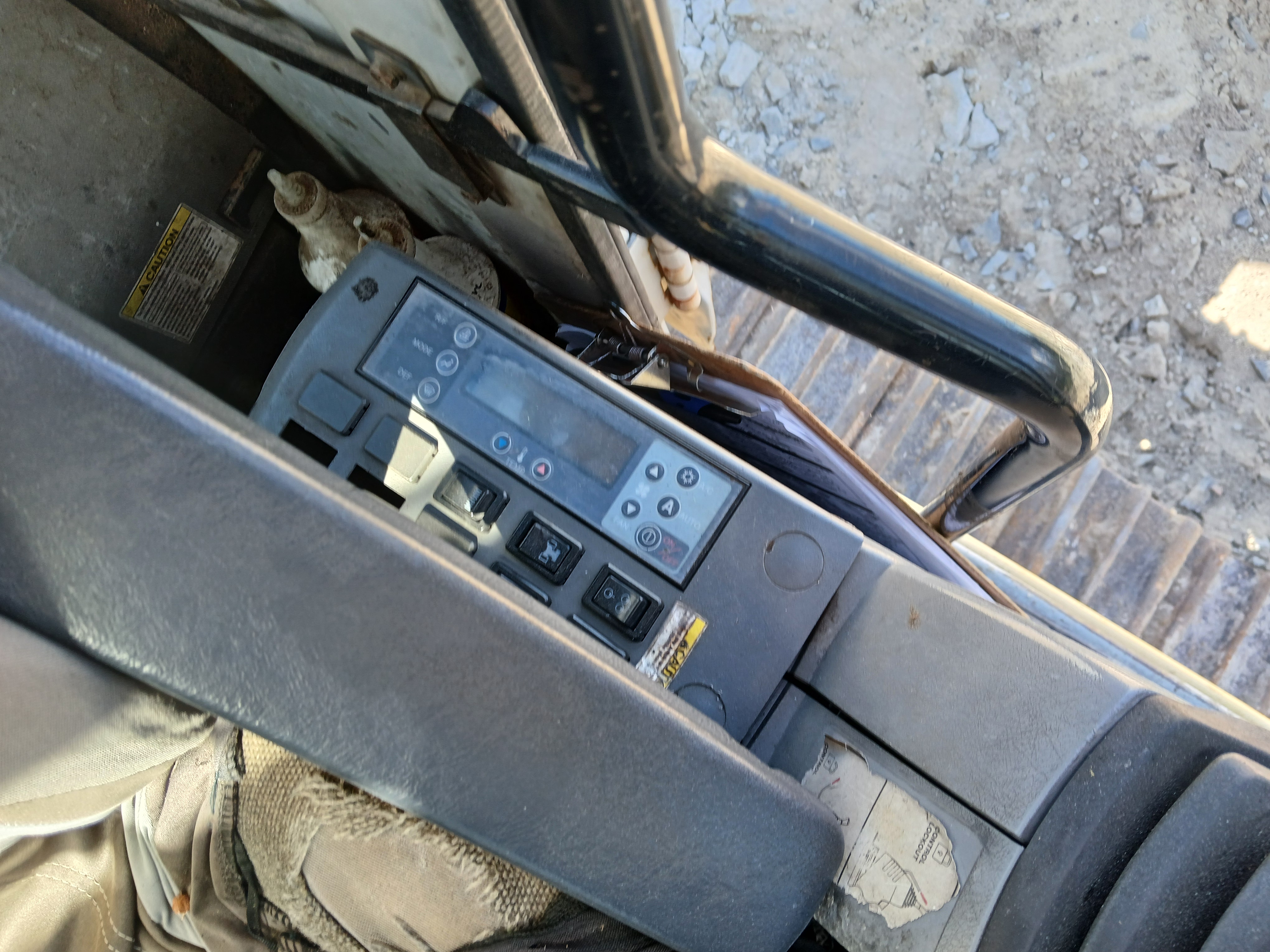 1993 KOBELCO SK210LC - Image 15