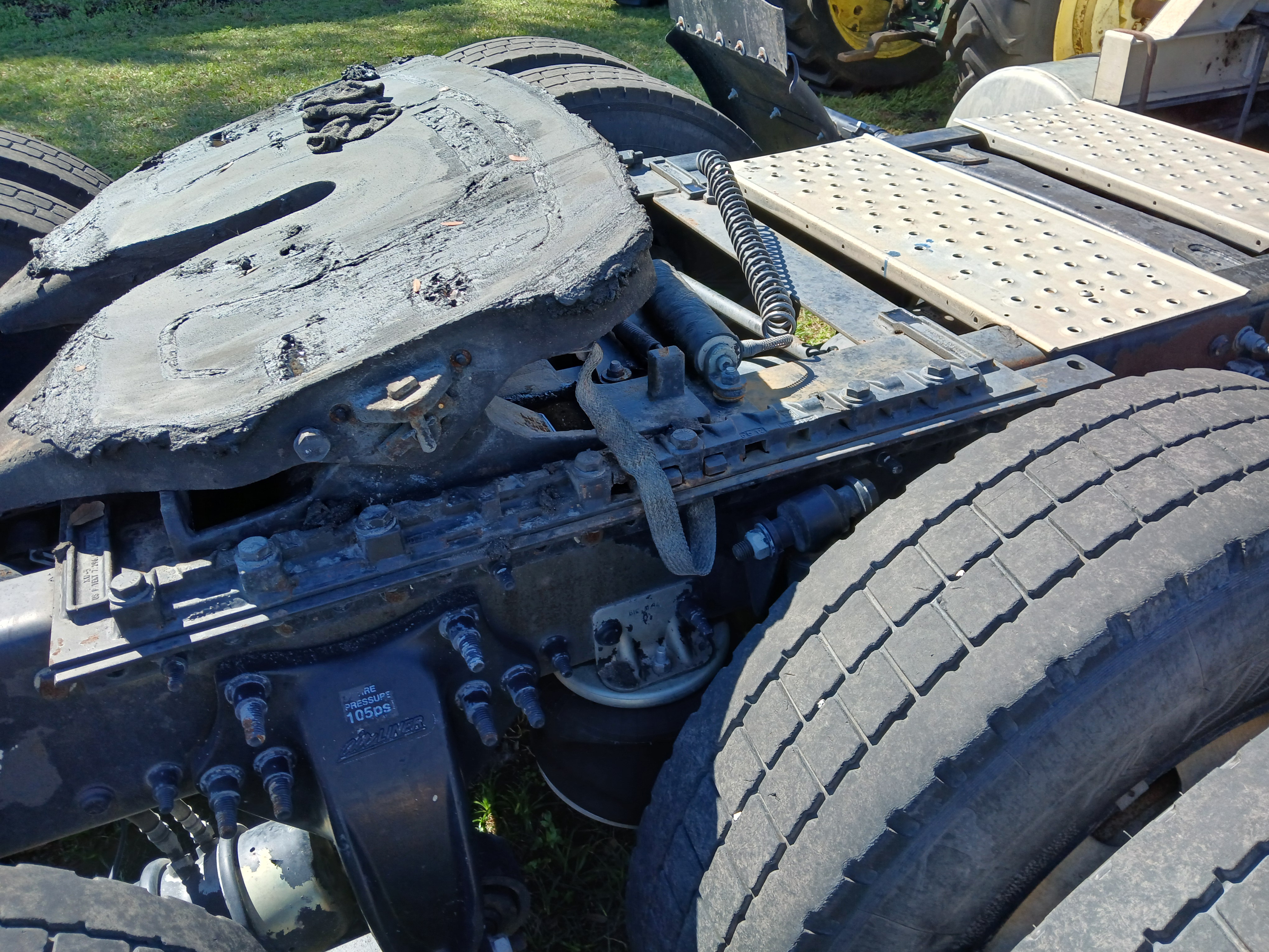 2014 FREIGHTLINER Cascadia - view 7 of 15