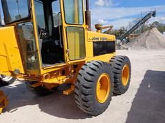 1983 JOHN DEERE 670A - Image 3