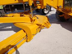 1983 JOHN DEERE 670A - Image 11