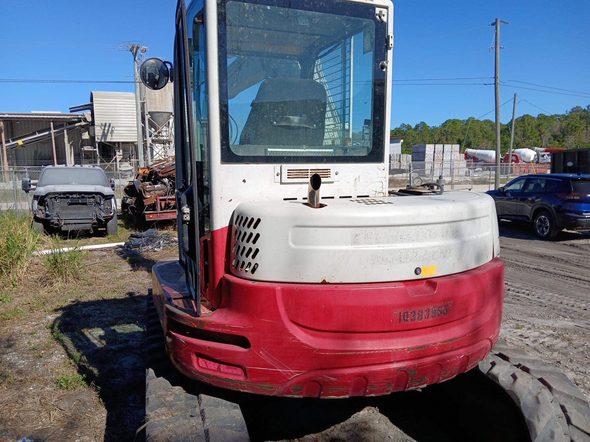 2019 TAKEUCHI TB280FR - Image 2