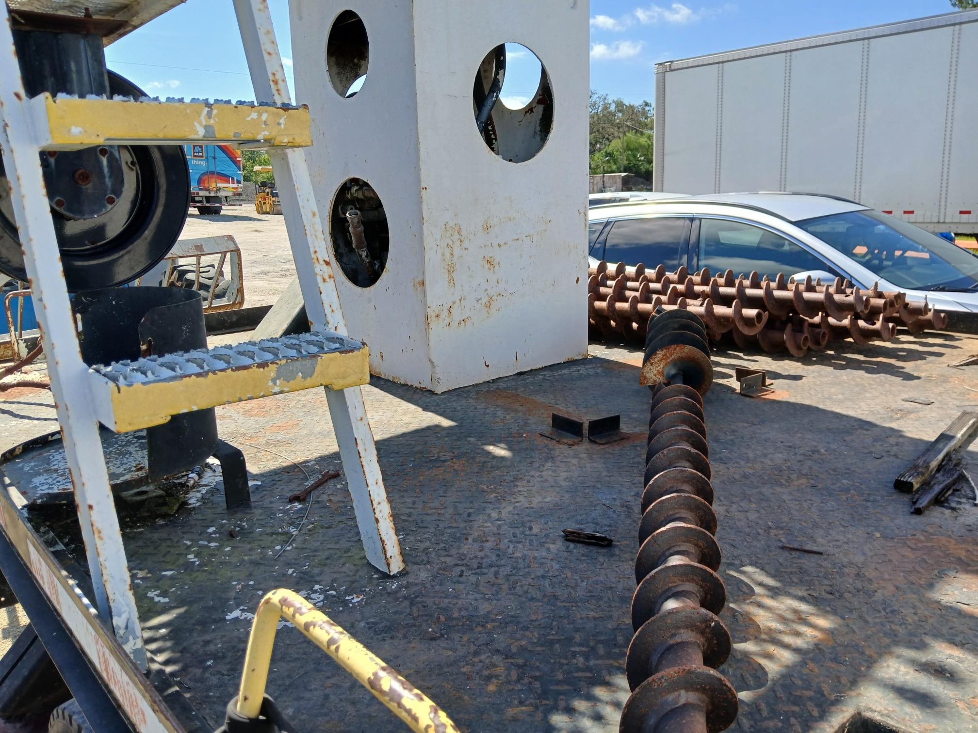 2002 INTERNATIONAL 4300 - Image 8