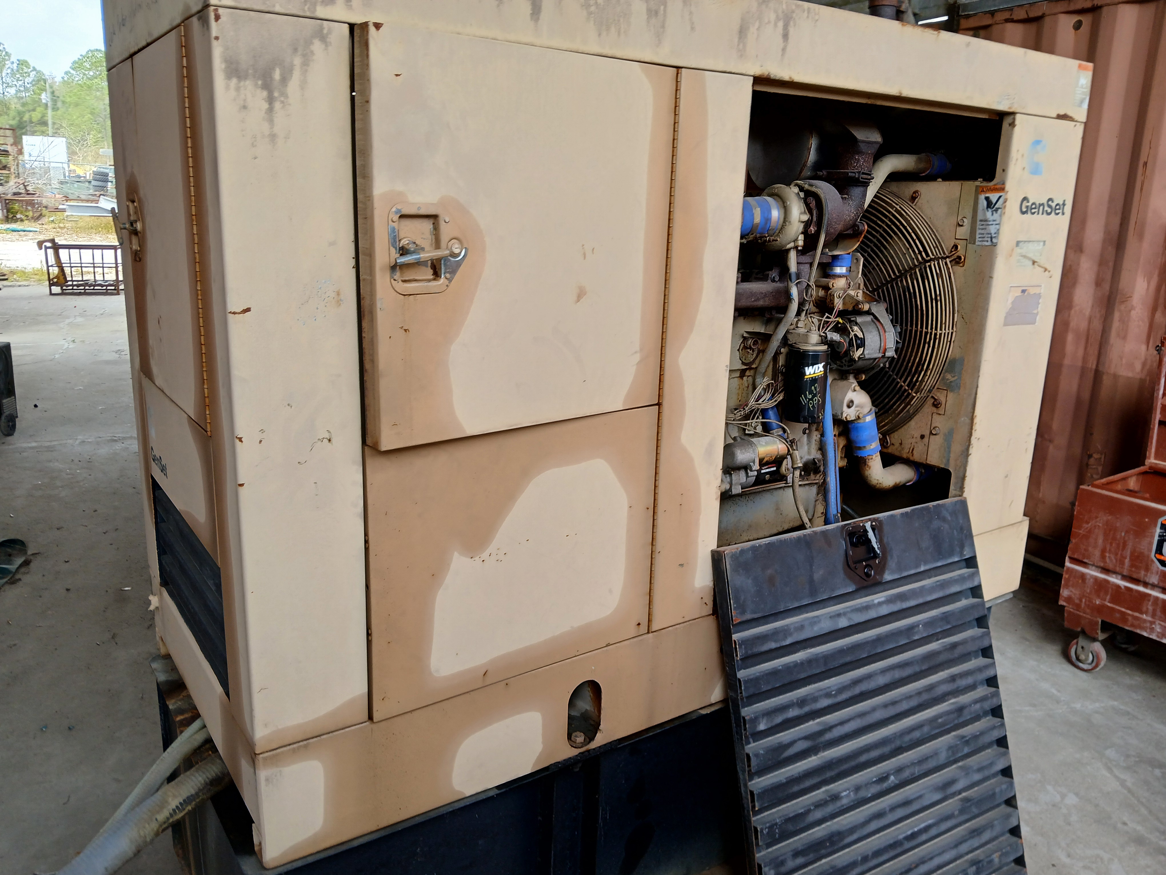 2000 GENSET 23 - Image 2
