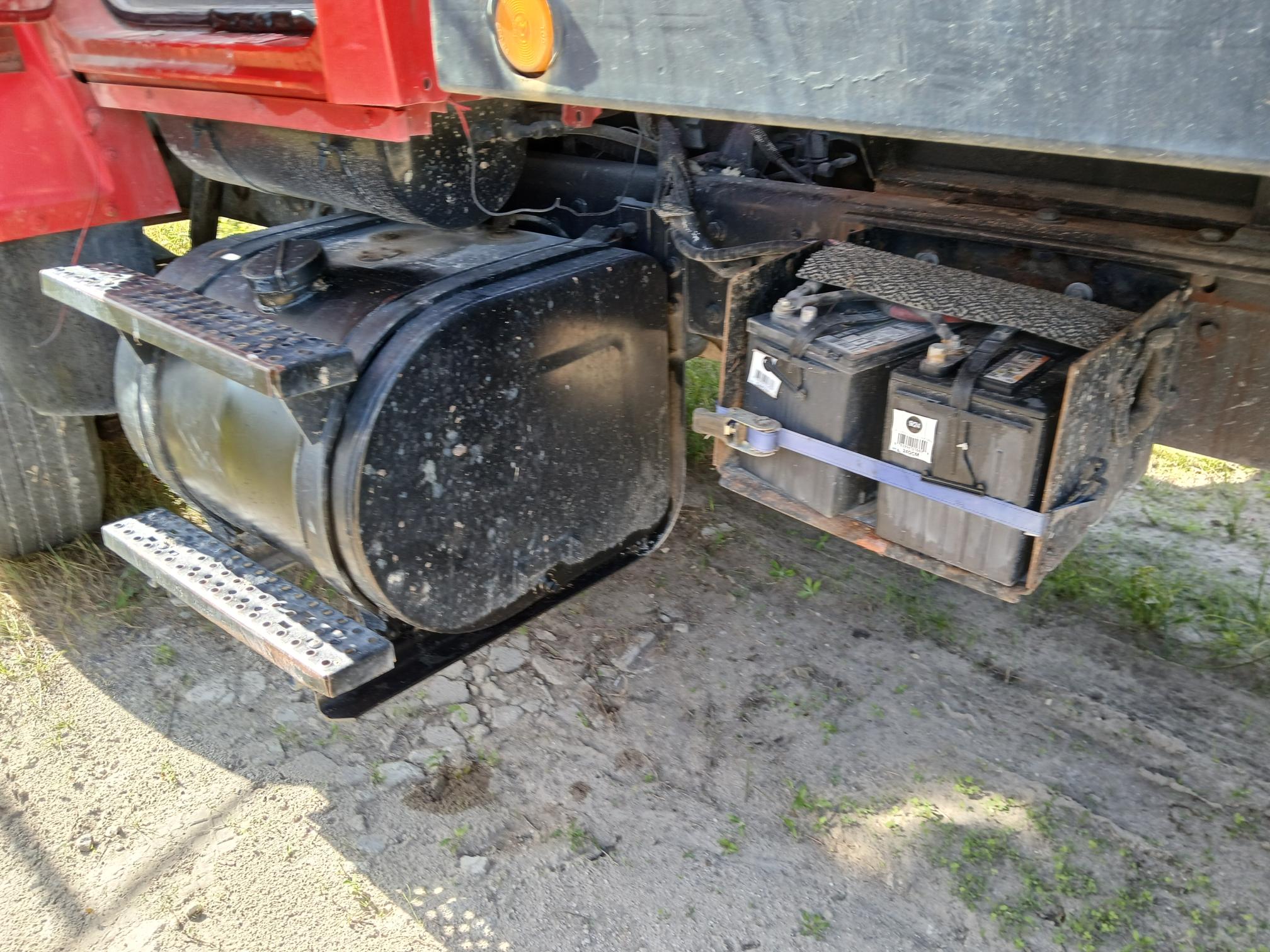 1991 FORD L8000 - Image 13