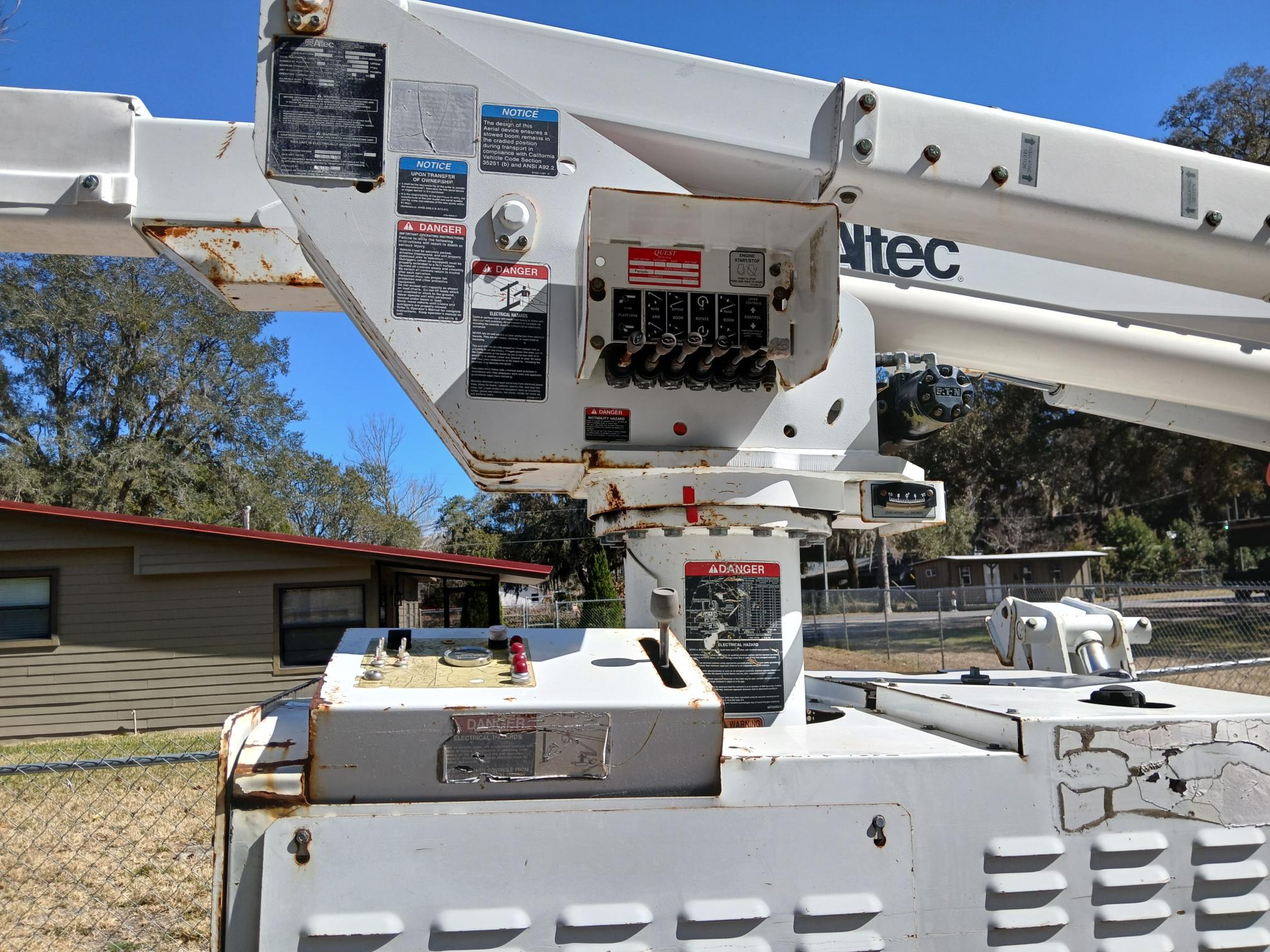 2015 ALTEC AT37 6W - view 8 of 14
