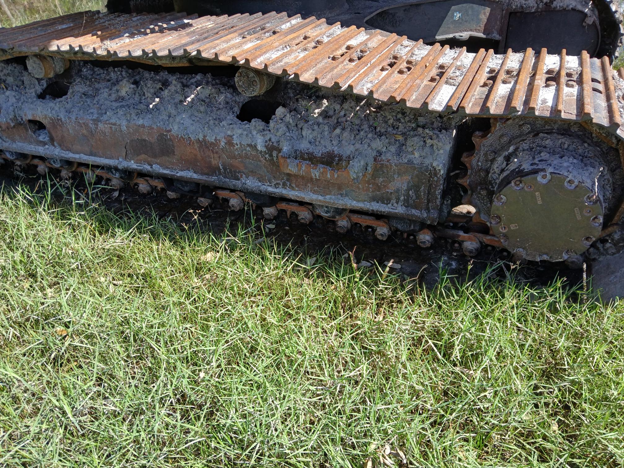 2014 HITACHI 210LC 5N - view 6 of 19