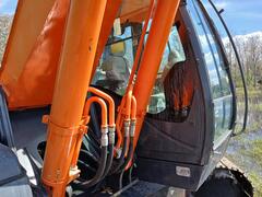 2014 HITACHI 210LC 5N - Image 13