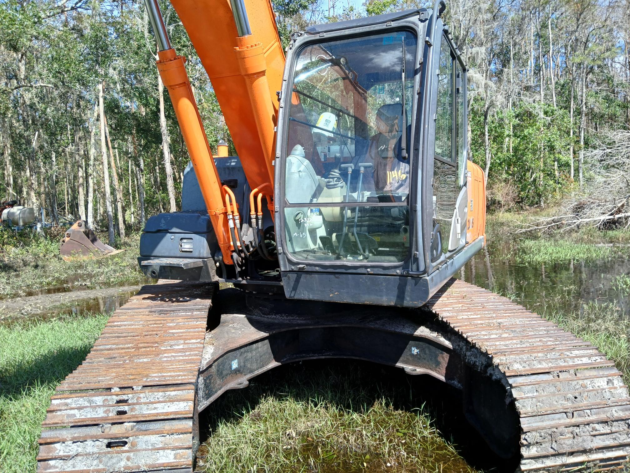 2014 HITACHI 210LC 5N - Image 15