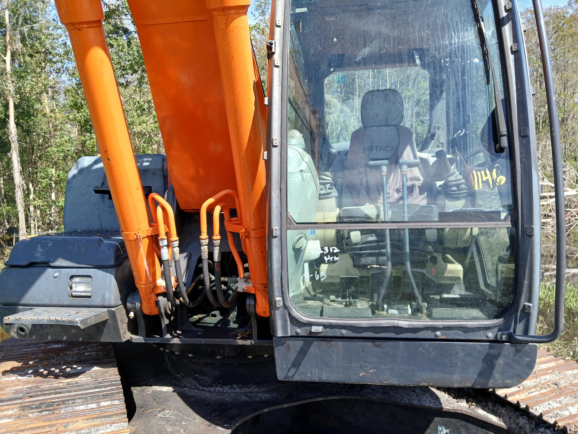 2014 HITACHI 210LC 5N - view 18 of 19